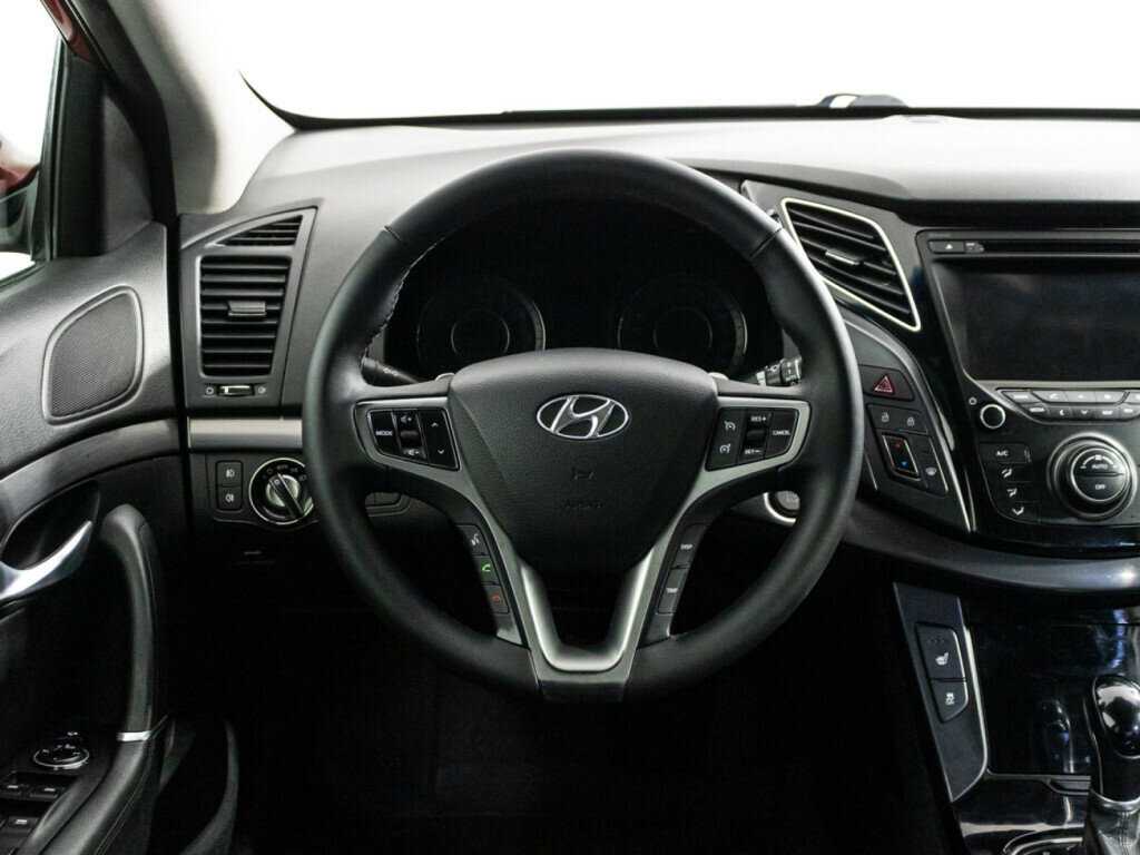 Купить Hyundai i40 с пробегом. Фото: #20