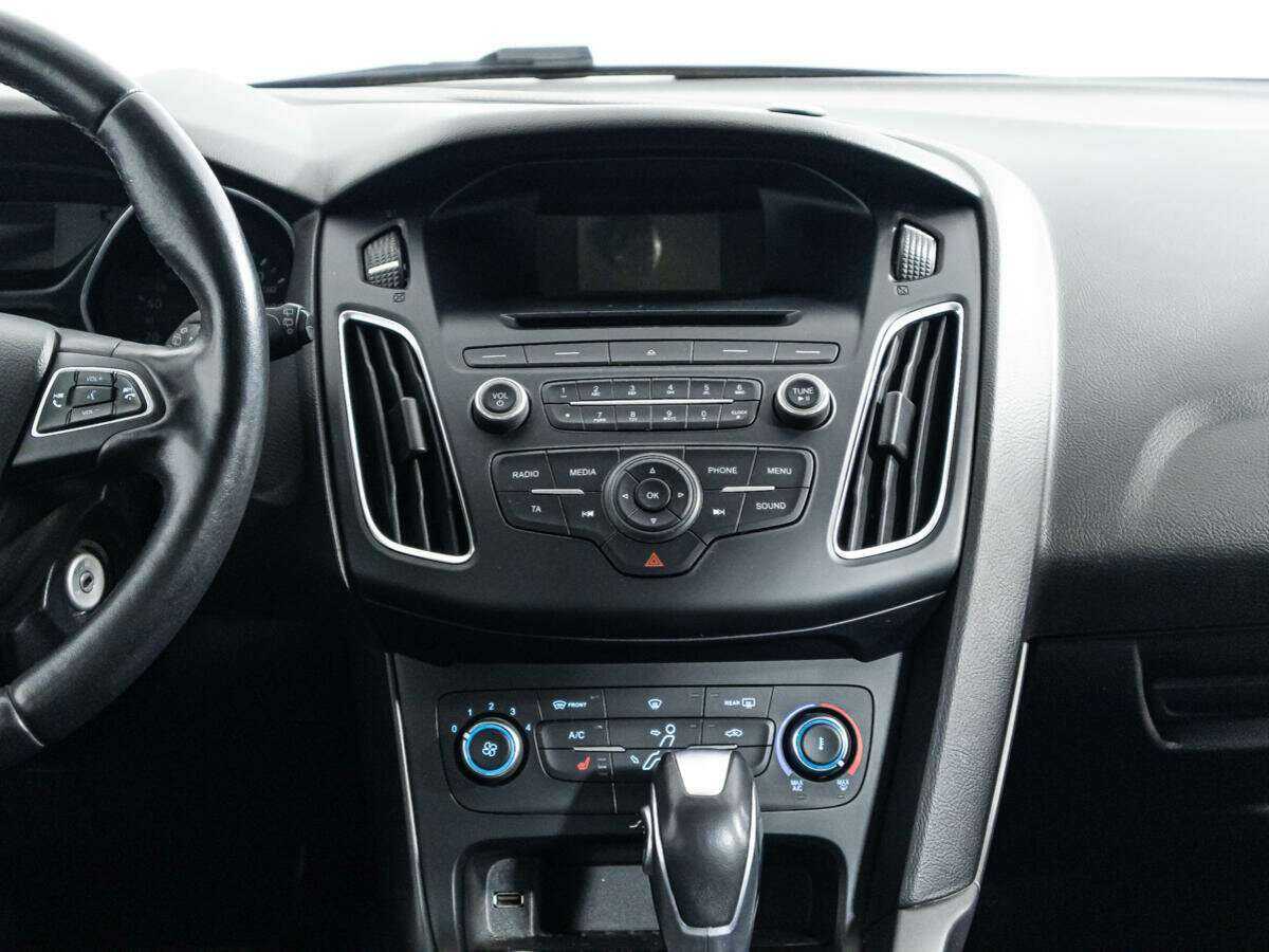 Купить Ford Focus с пробегом. Фото: #13