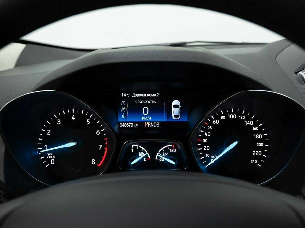 Купить Ford Kuga с пробегом. Фото: #17