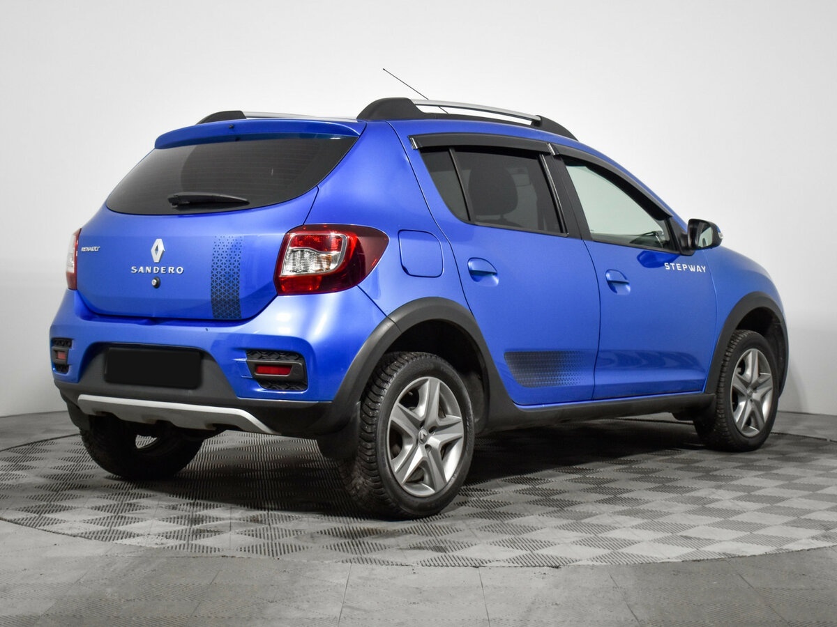 Купить Renault Sandero с пробегом. Фото: #4