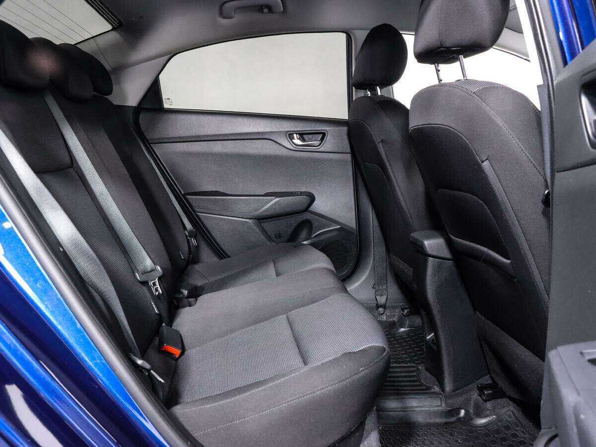 Купить Hyundai Solaris с пробегом. Фото: #12