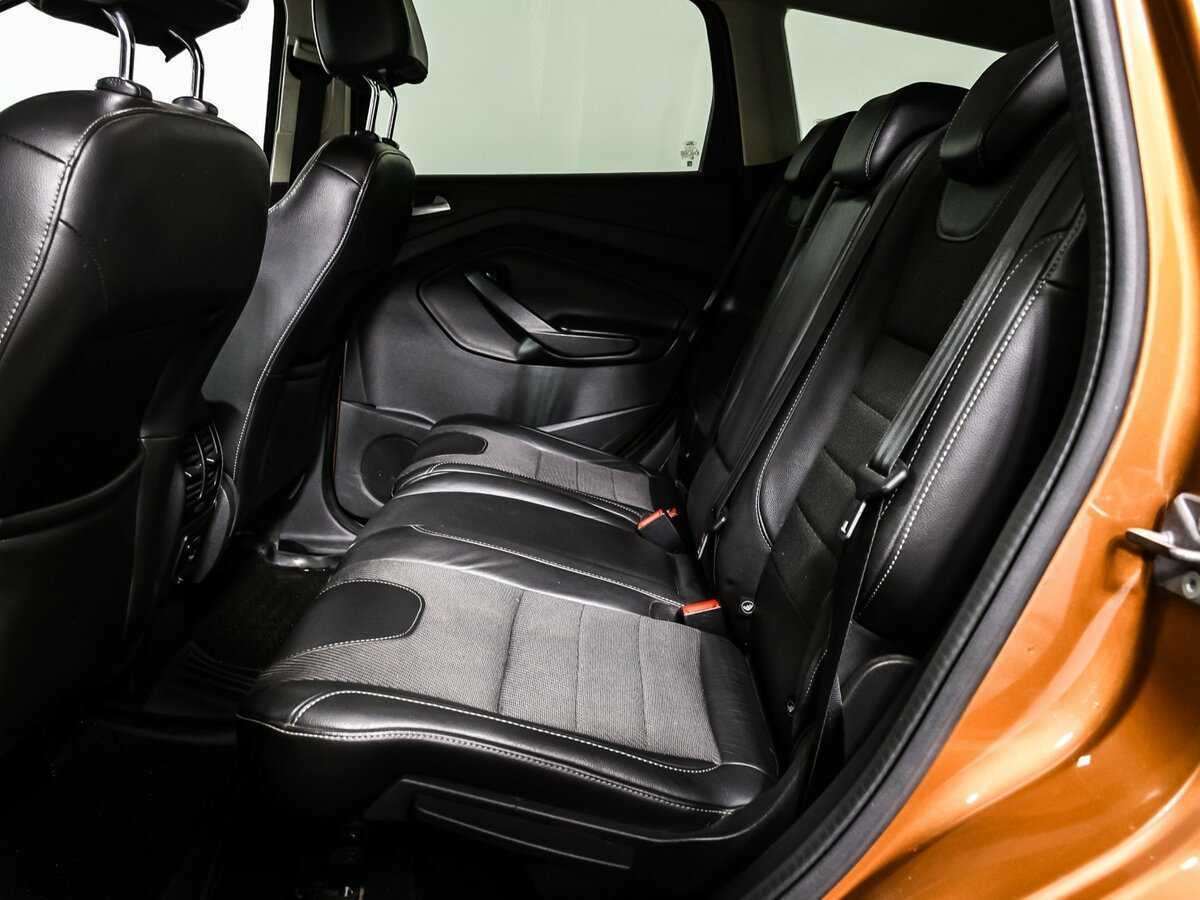 Купить Ford Kuga с пробегом. Фото: #11