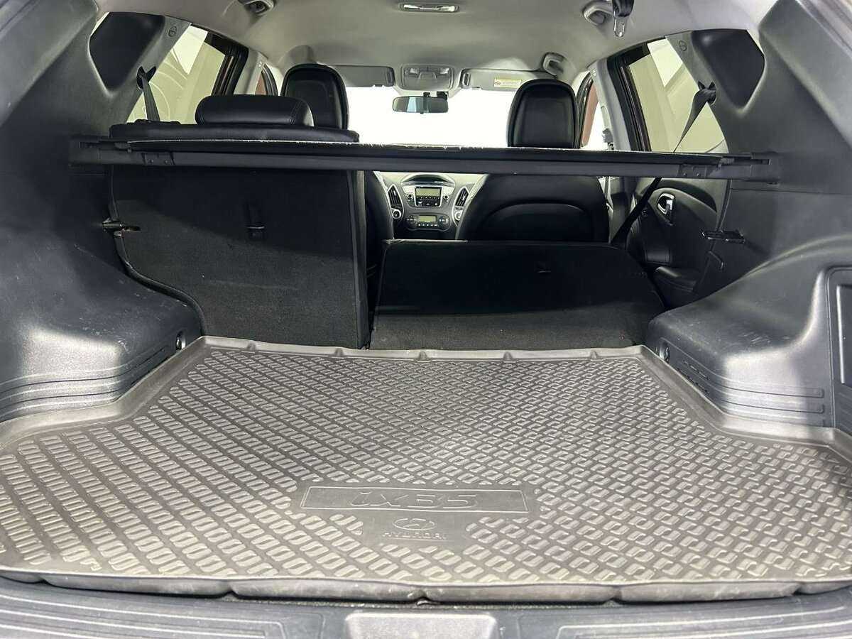Купить Hyundai ix35 с пробегом. Фото: #17