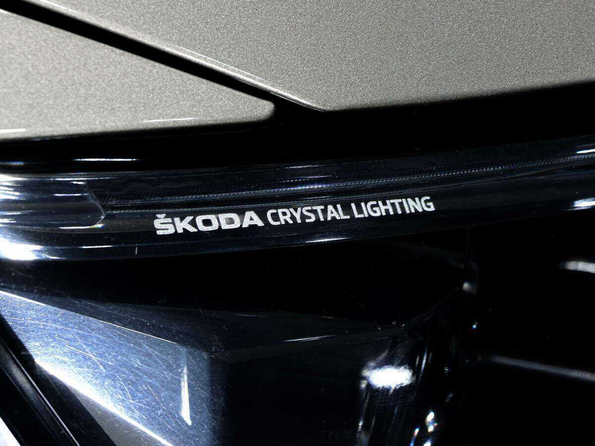 Купить Skoda Rapid с пробегом. Фото: #17