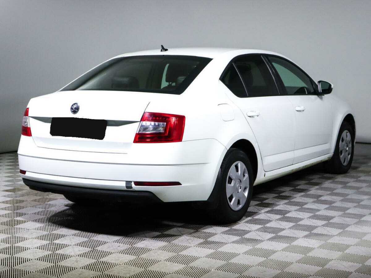 Купить Skoda Octavia с пробегом. Фото: #3