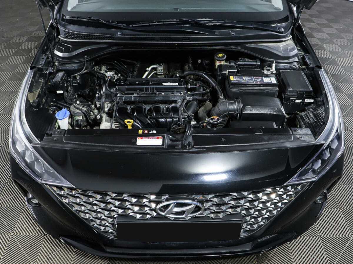 Купить Hyundai Solaris с пробегом. Фото: #8