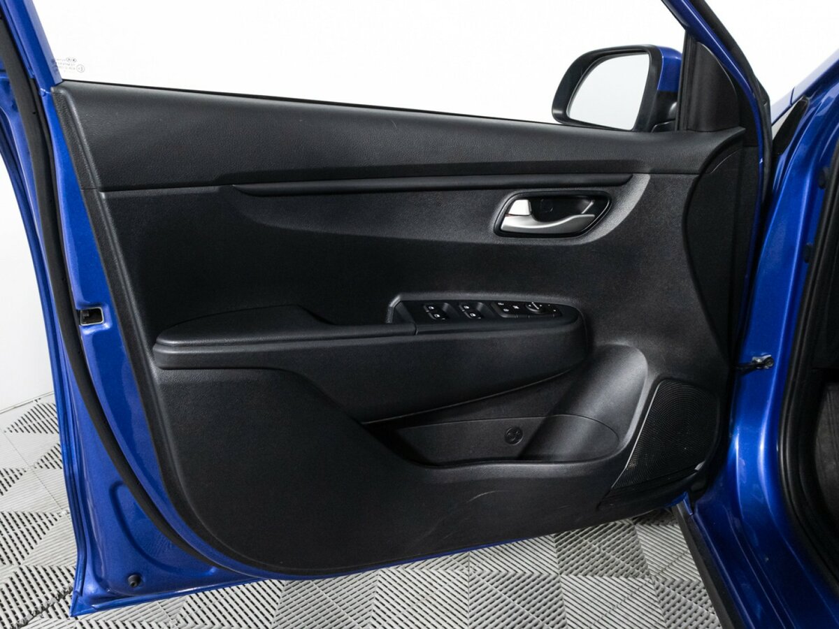 Купить Kia Rio с пробегом. Фото: #23