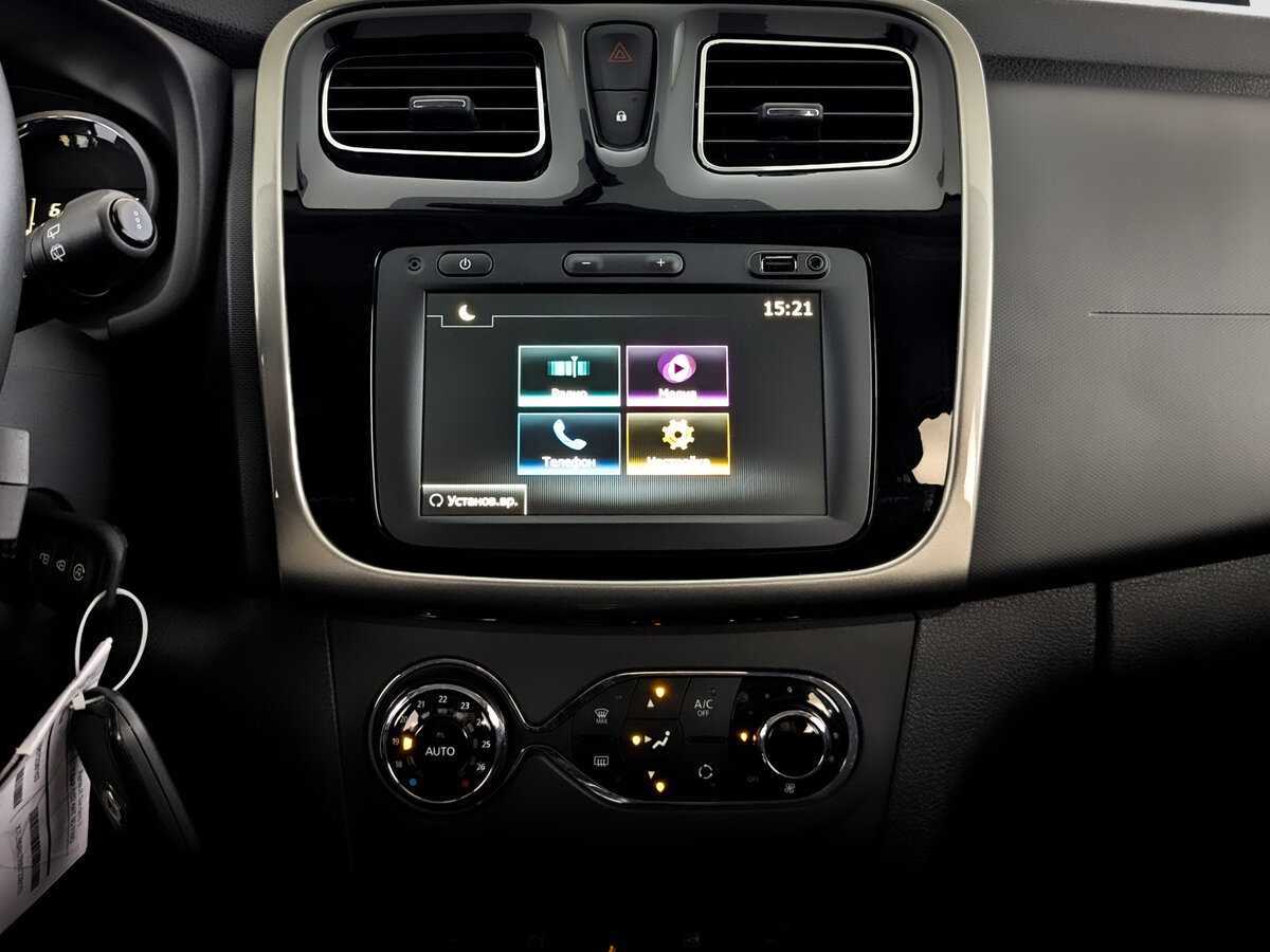 Купить Renault Sandero с пробегом. Фото: #12