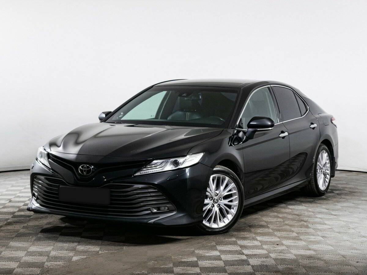 Купить Toyota Camry с пробегом. Фото: #0