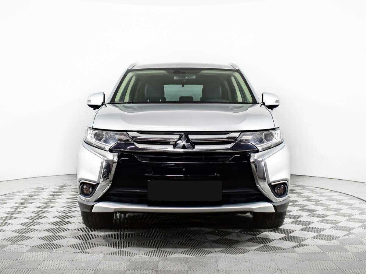 Купить Mitsubishi Outlander с пробегом. Фото: #1