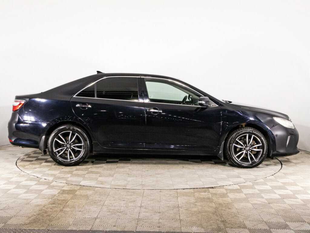 Купить Toyota Camry с пробегом. Фото: #3