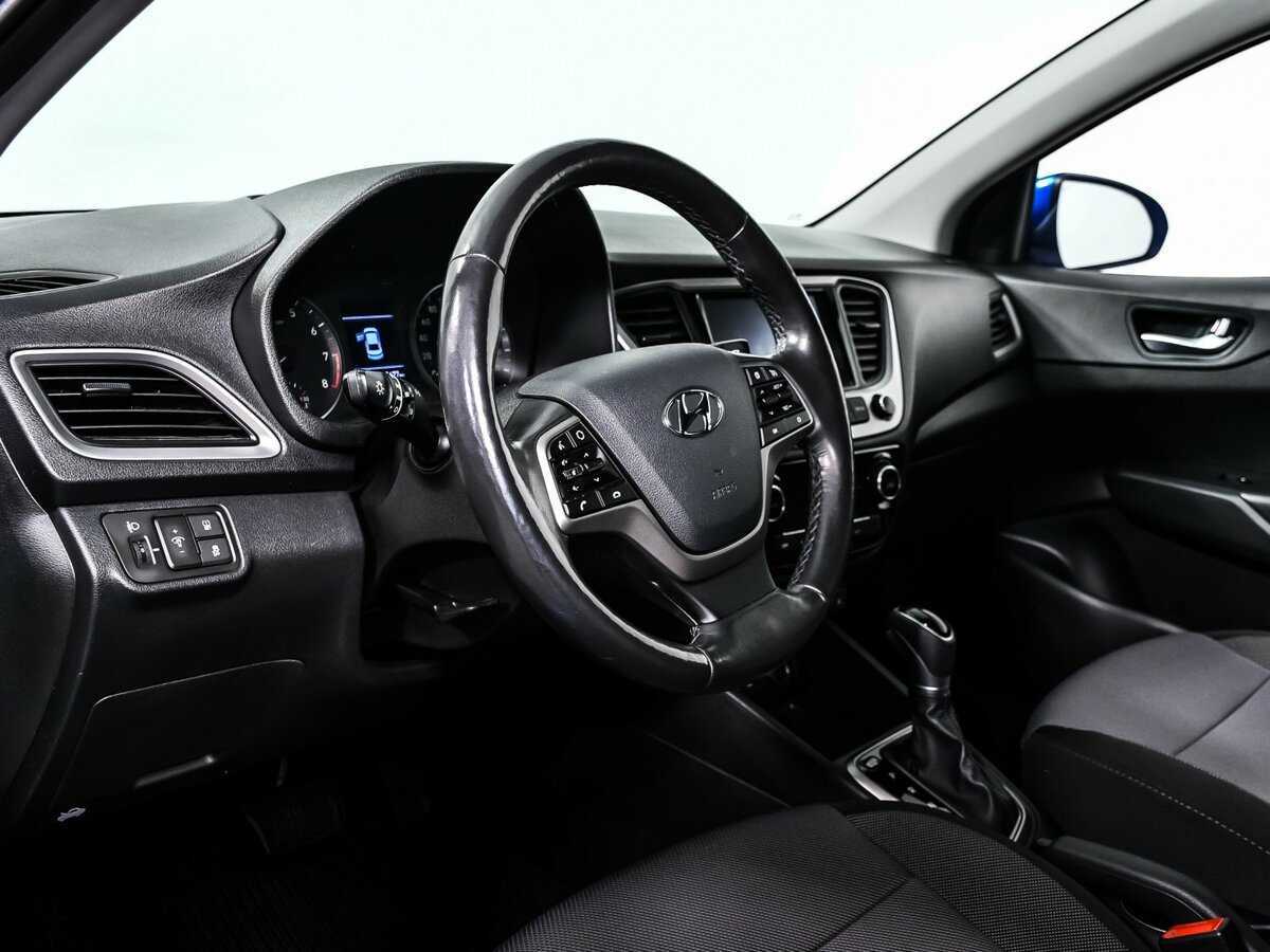 Купить Hyundai Solaris с пробегом. Фото: #11