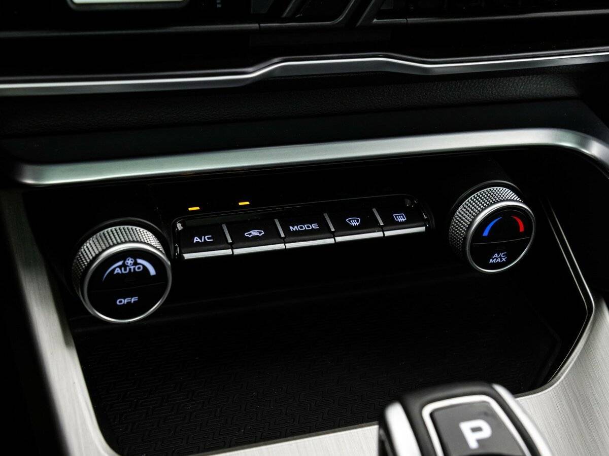 Купить Geely Coolray с пробегом. Фото: #14