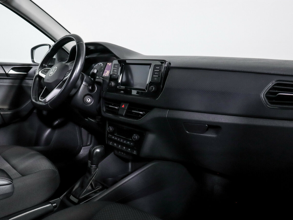 Купить Volkswagen Polo с пробегом. Фото: #6