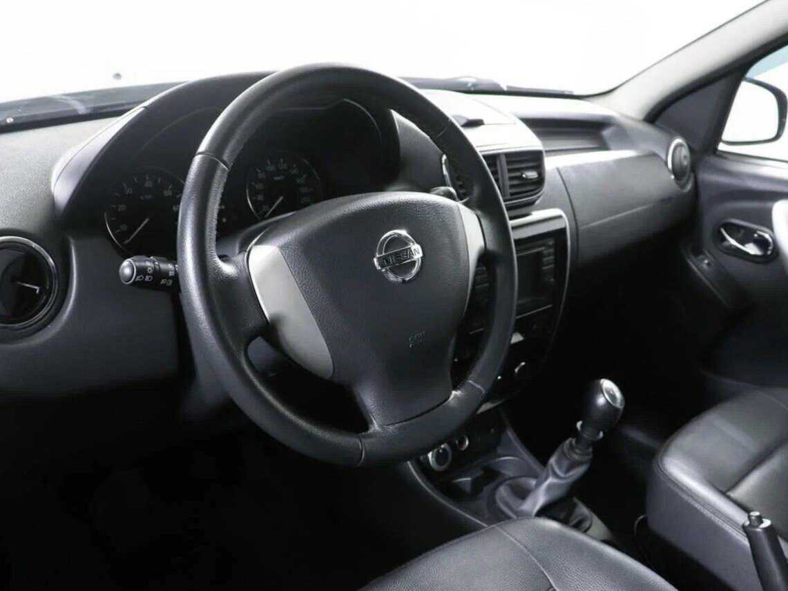 Купить Nissan Terrano с пробегом. Фото: #8
