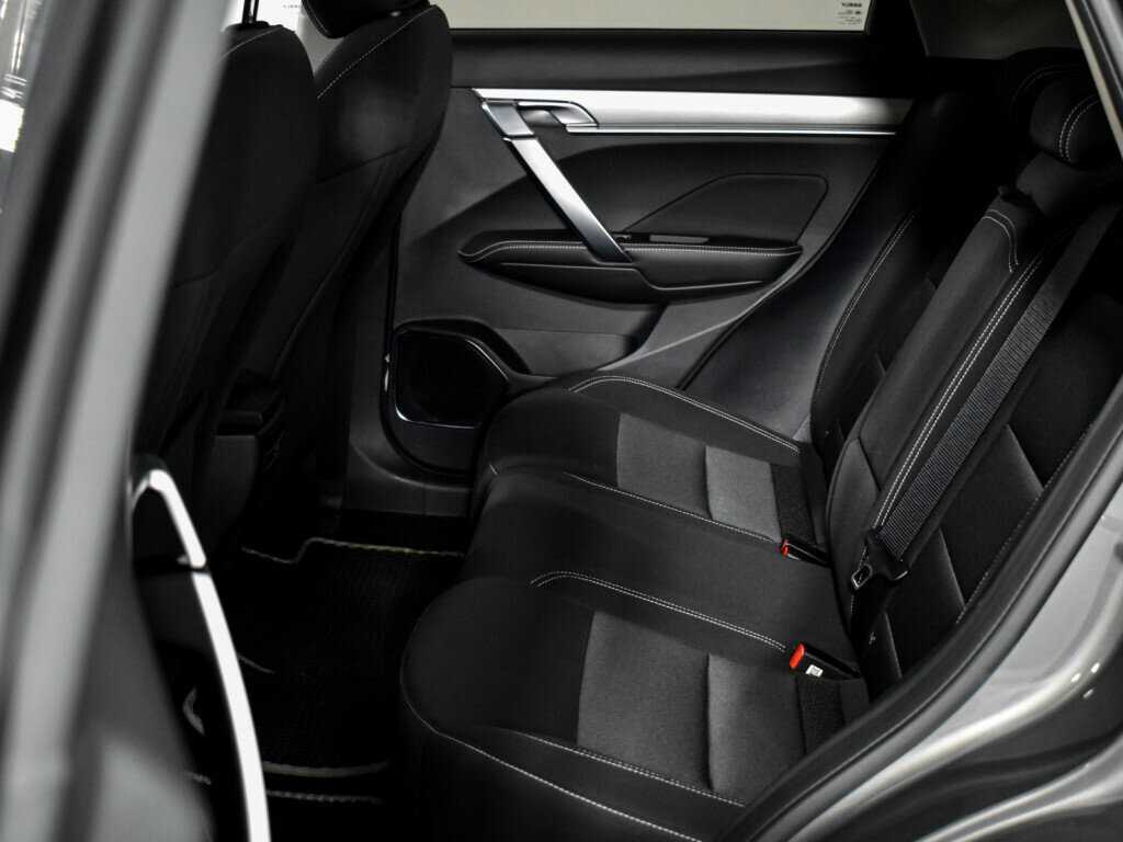 Купить Geely Coolray с пробегом. Фото: #12