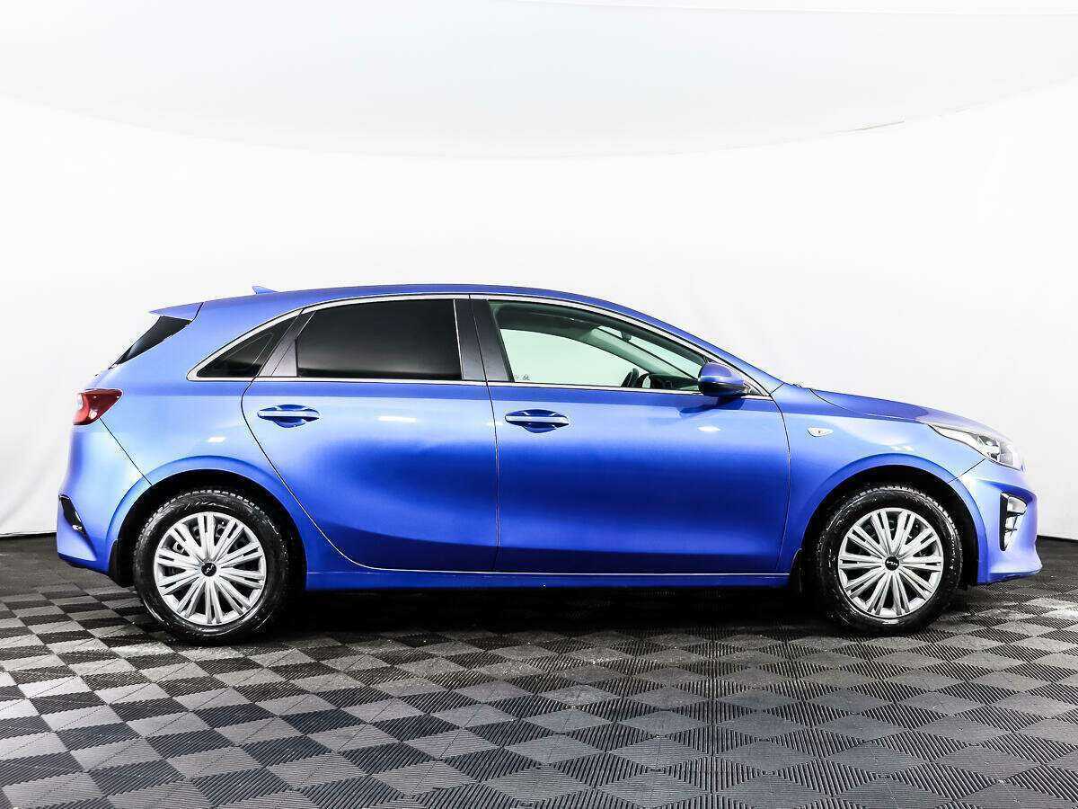 Купить Kia Ceed с пробегом. Фото: #3