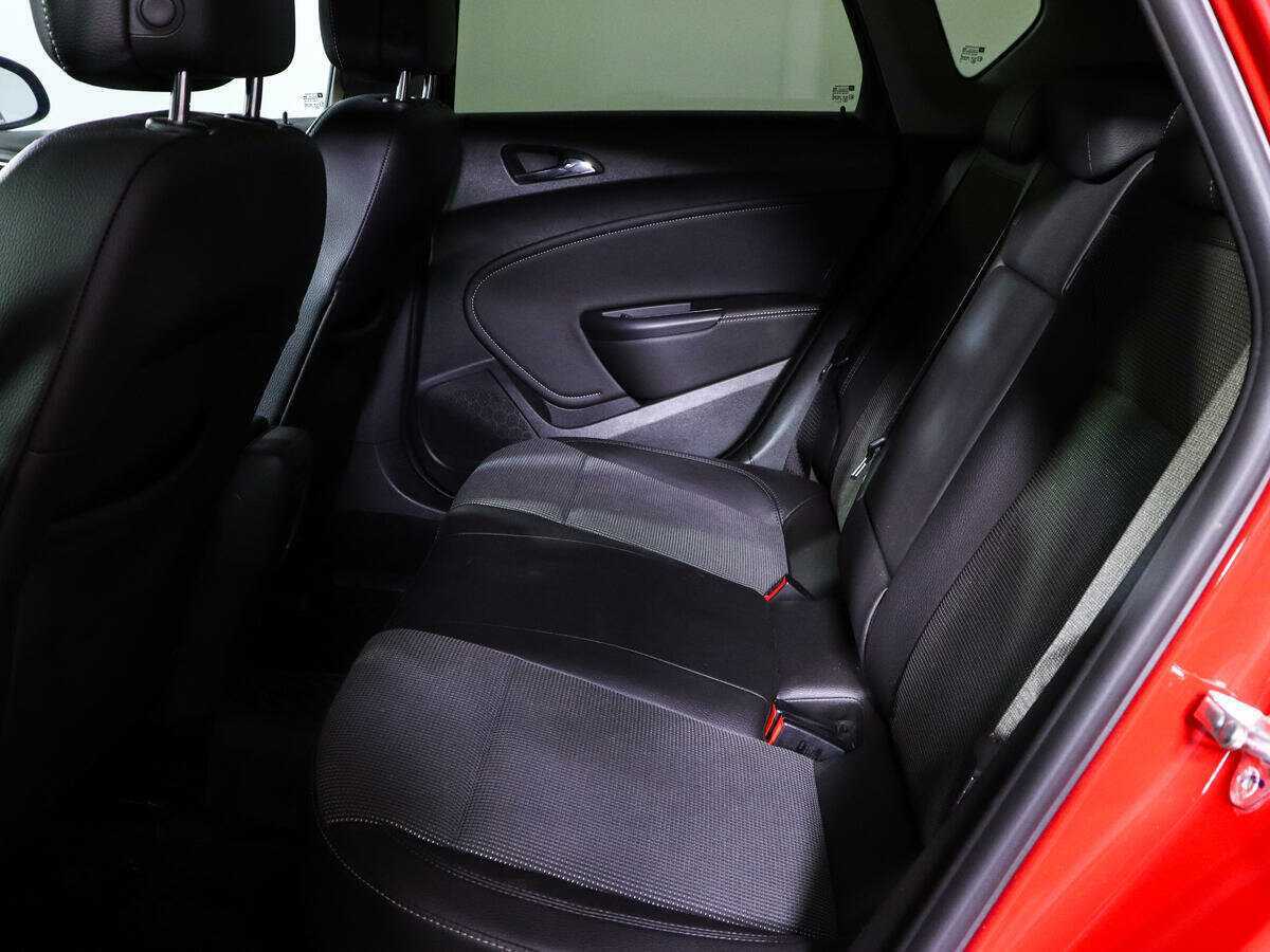 Купить Opel Astra с пробегом. Фото: #7