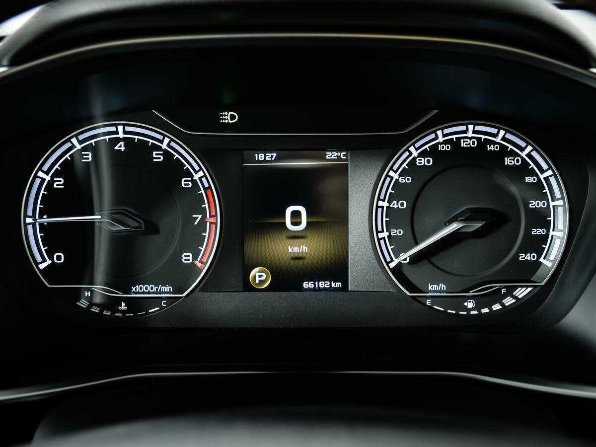 Купить Geely Coolray с пробегом. Фото: #9