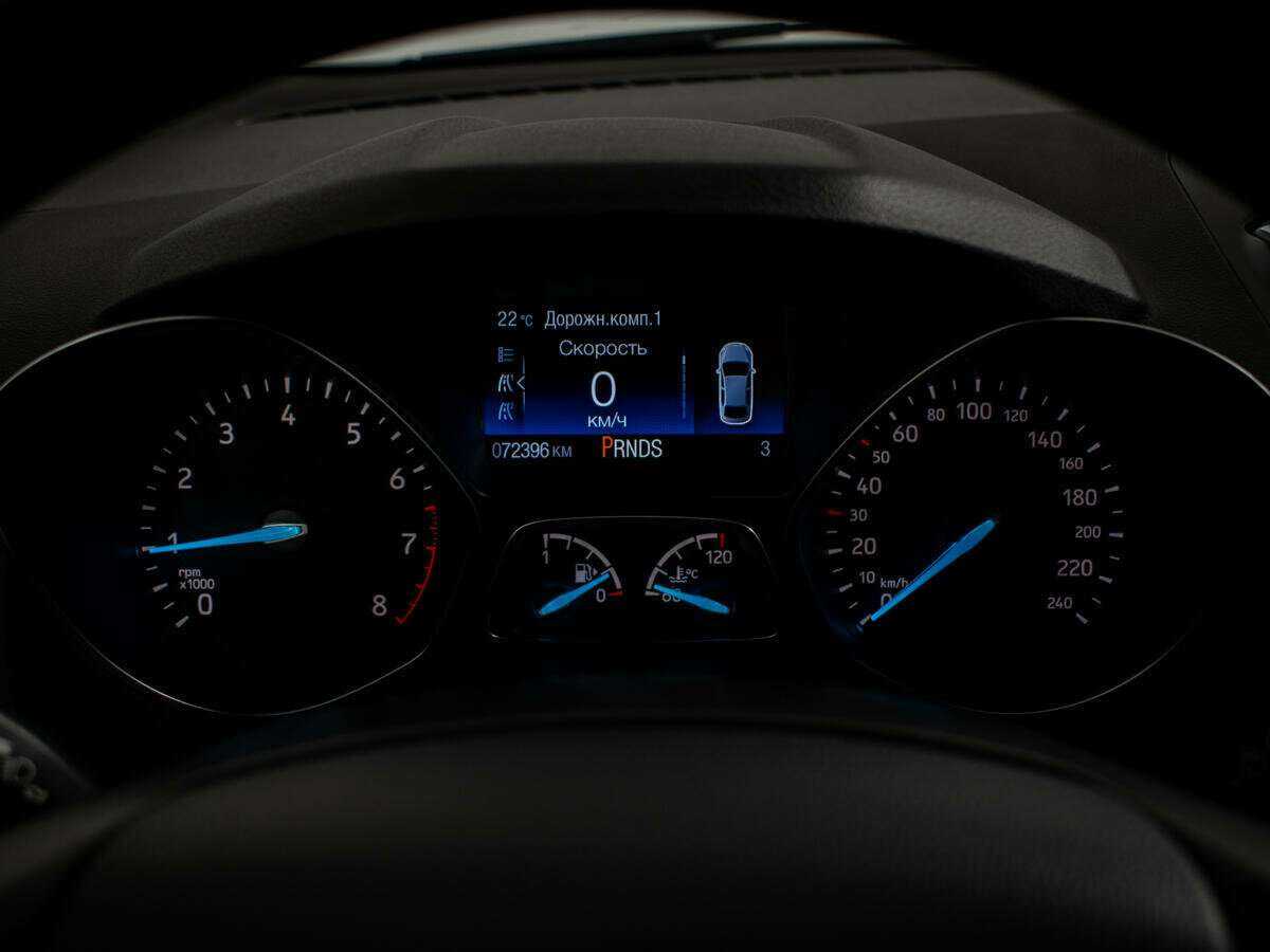 Купить Ford Kuga с пробегом. Фото: #11