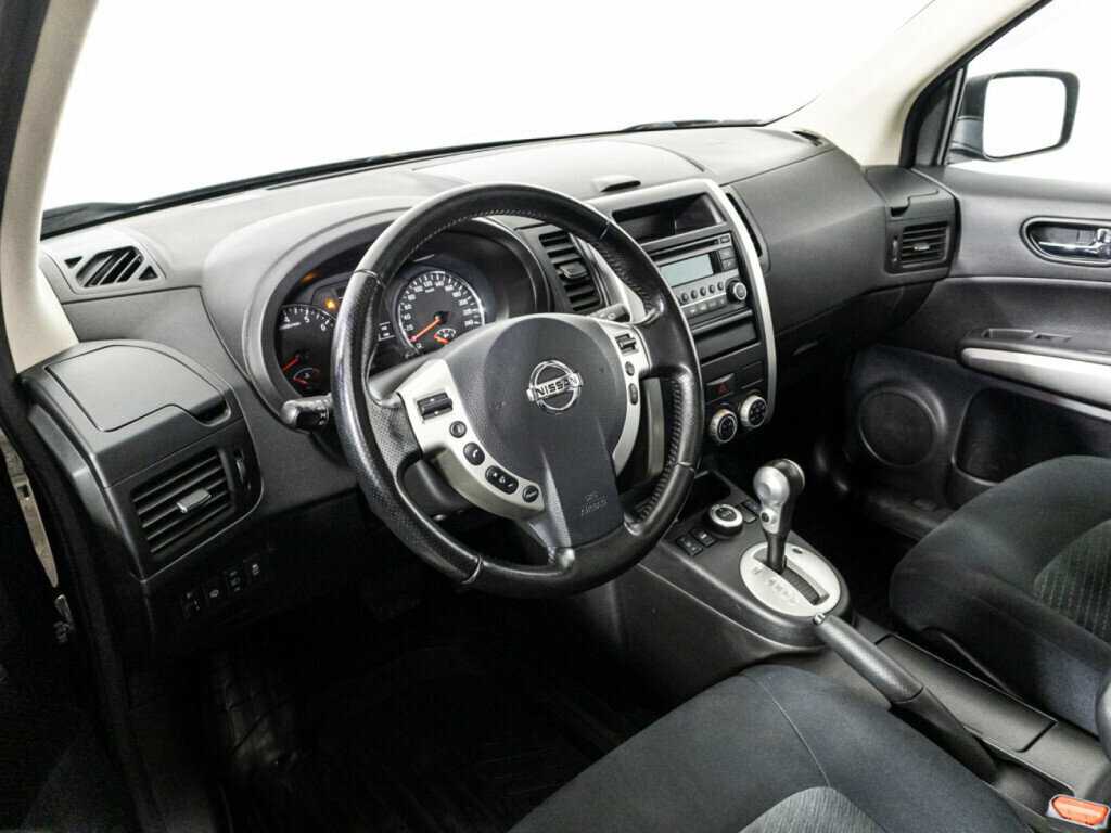Купить Nissan X-Trail с пробегом. Фото: #10
