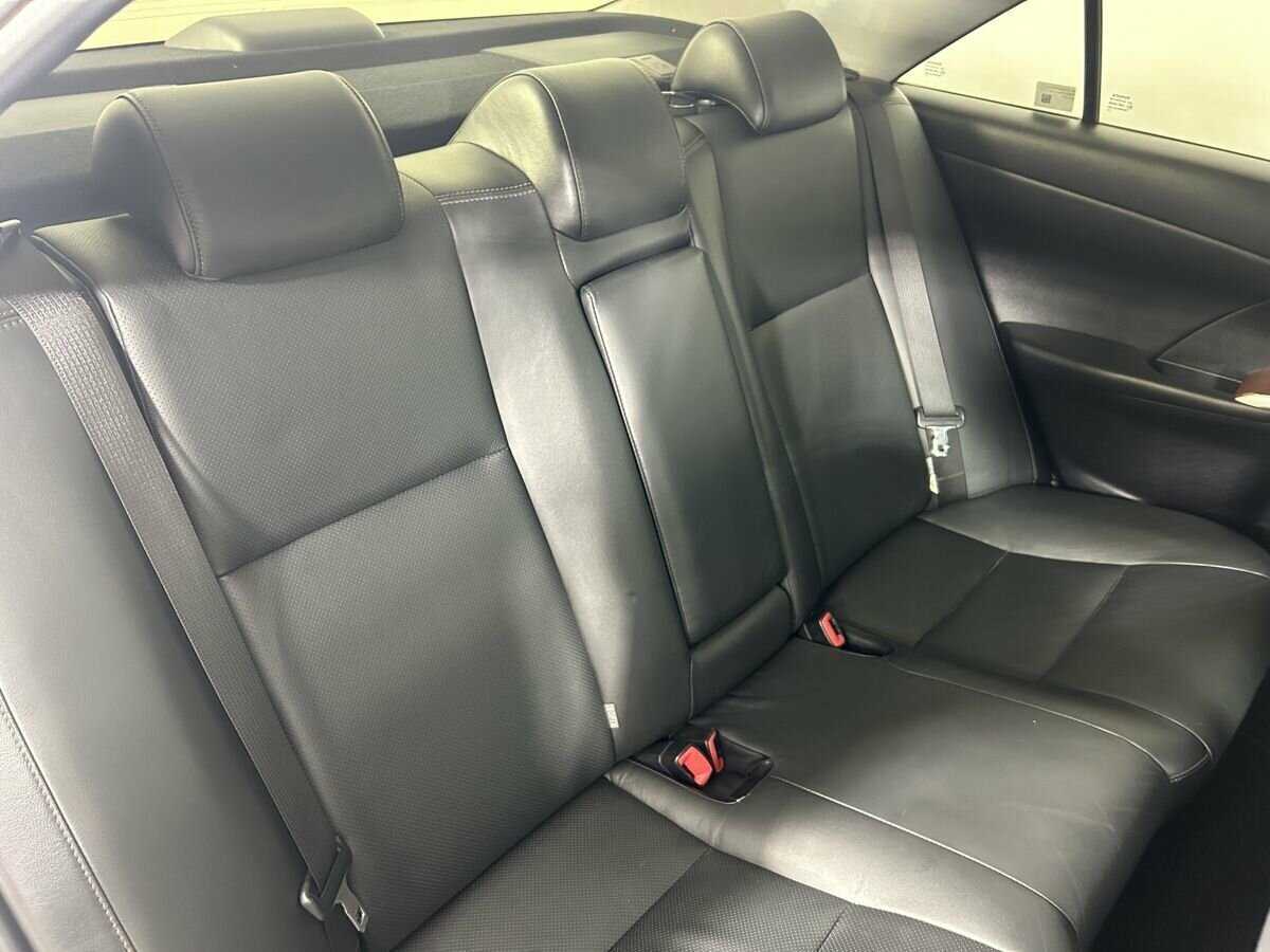 Купить Toyota Camry с пробегом. Фото: #14