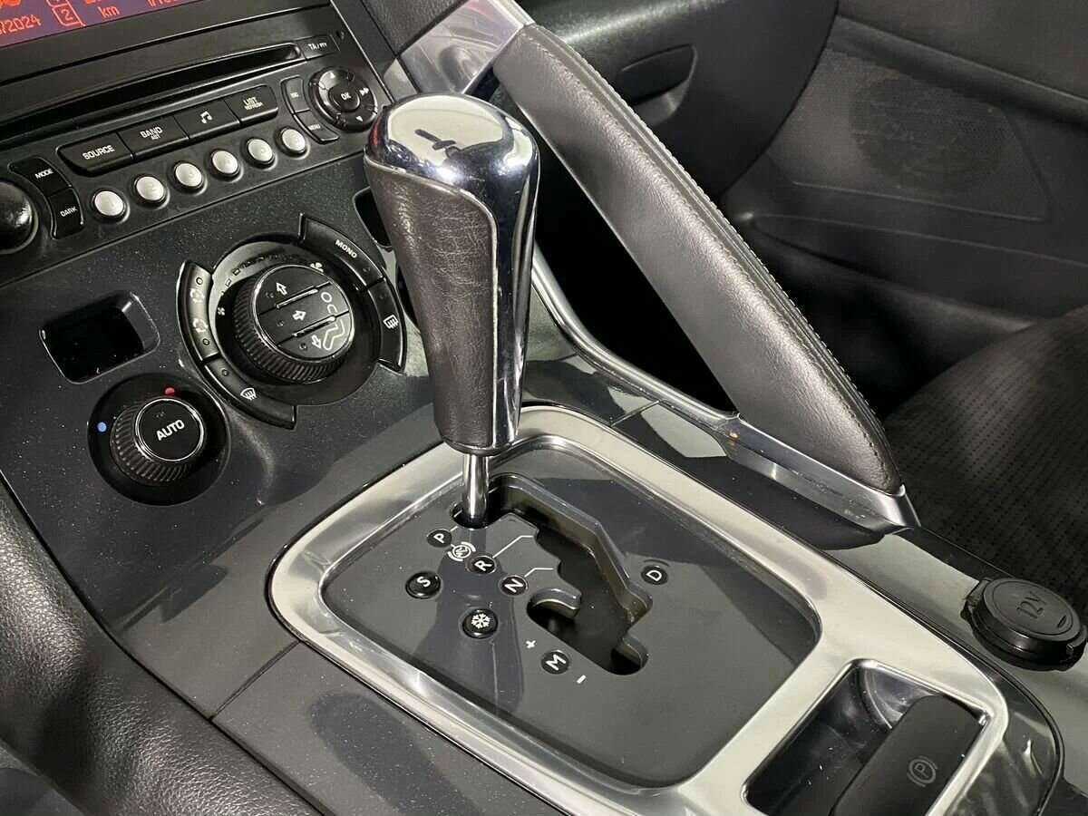 Купить Peugeot 3008 с пробегом. Фото: #11