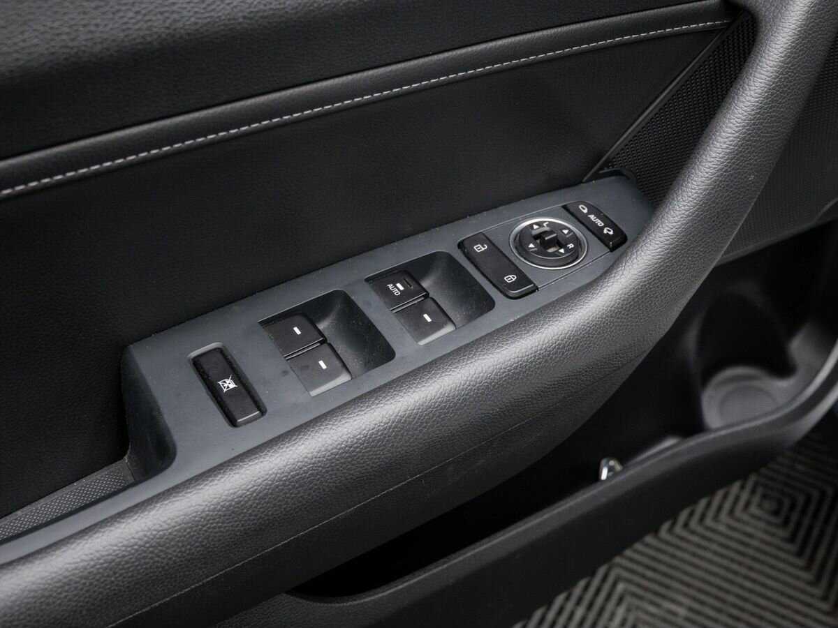 Купить Hyundai Sonata с пробегом. Фото: #14