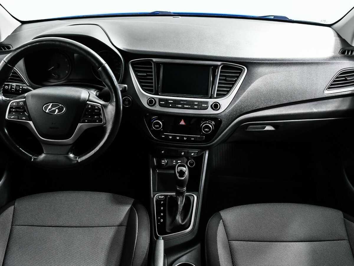 Купить Hyundai Solaris с пробегом. Фото: #10