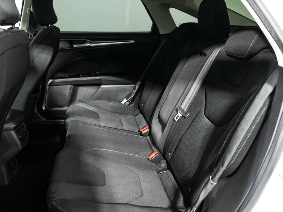 Купить Ford Mondeo с пробегом. Фото: #9