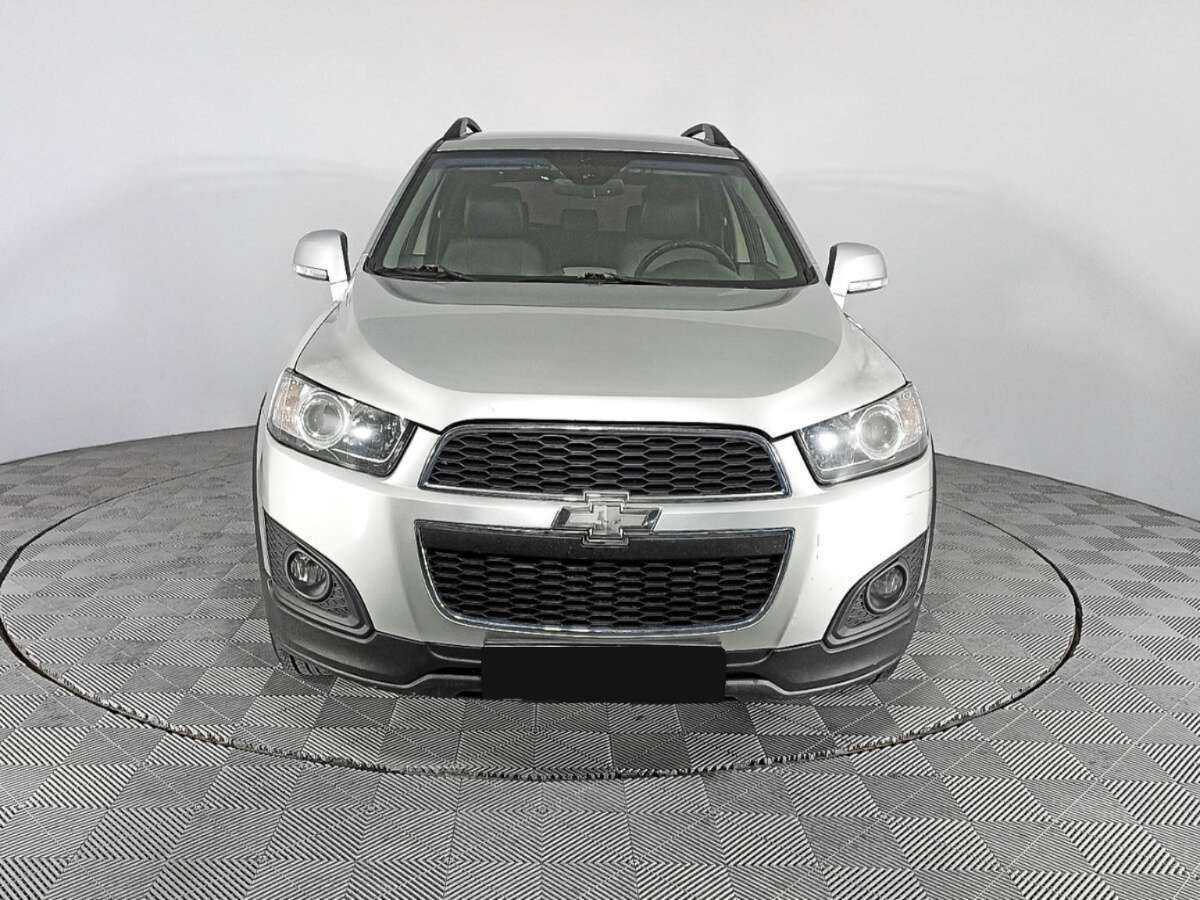 Купить Chevrolet Captiva с пробегом. Фото: #1