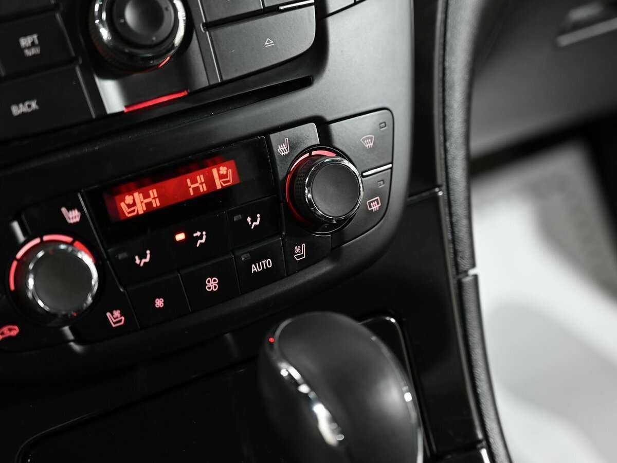 Купить Opel Insignia с пробегом. Фото: #10