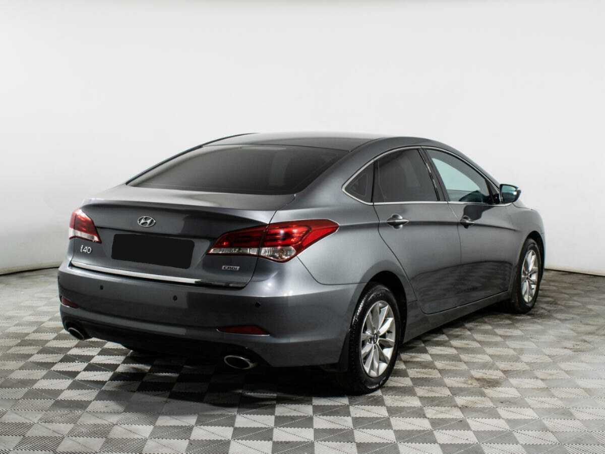 Купить Hyundai i40 с пробегом. Фото: #2