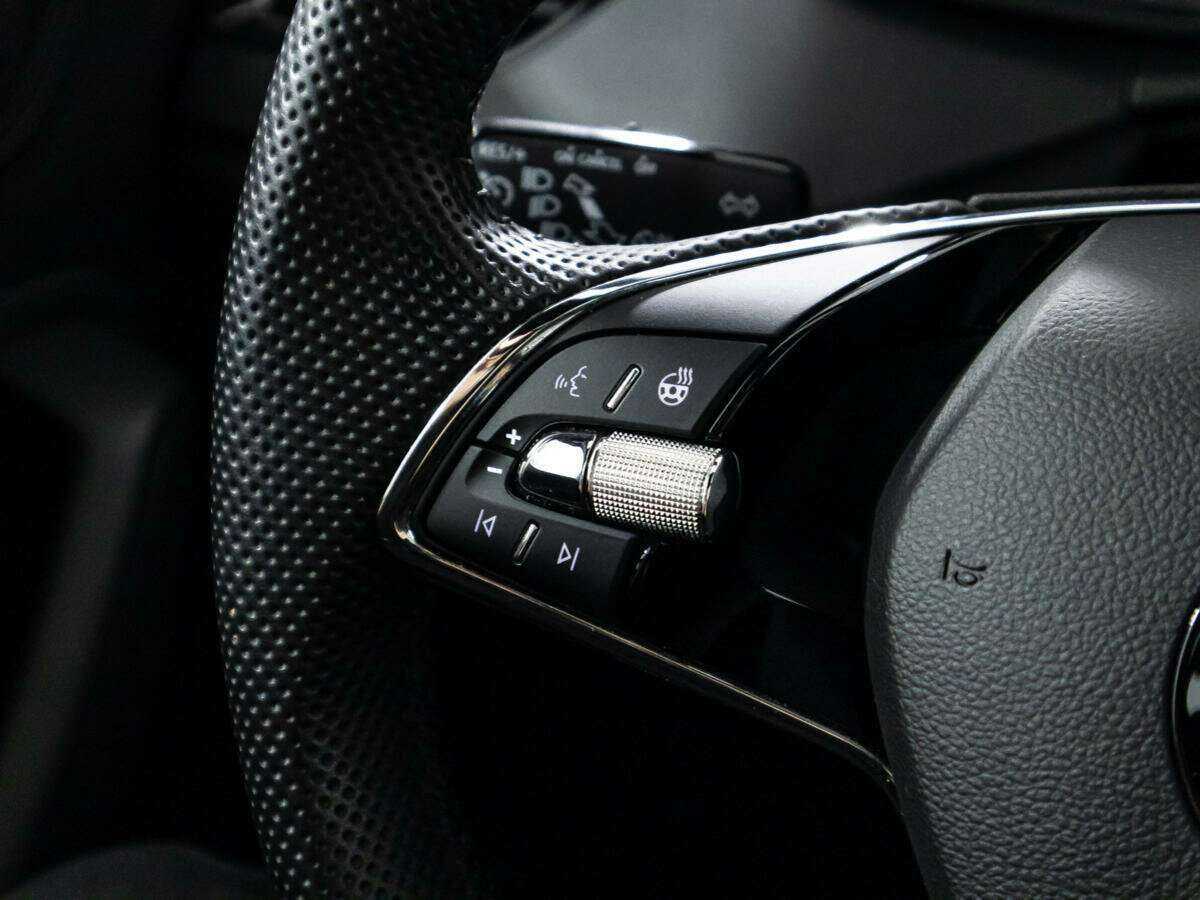 Купить Skoda Rapid с пробегом. Фото: #15