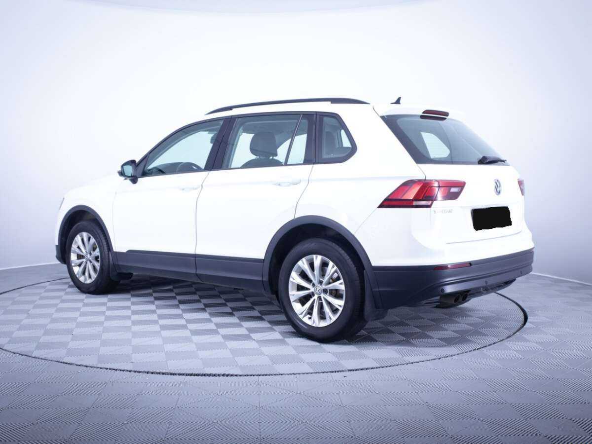 Купить Volkswagen Tiguan с пробегом. Фото: #6