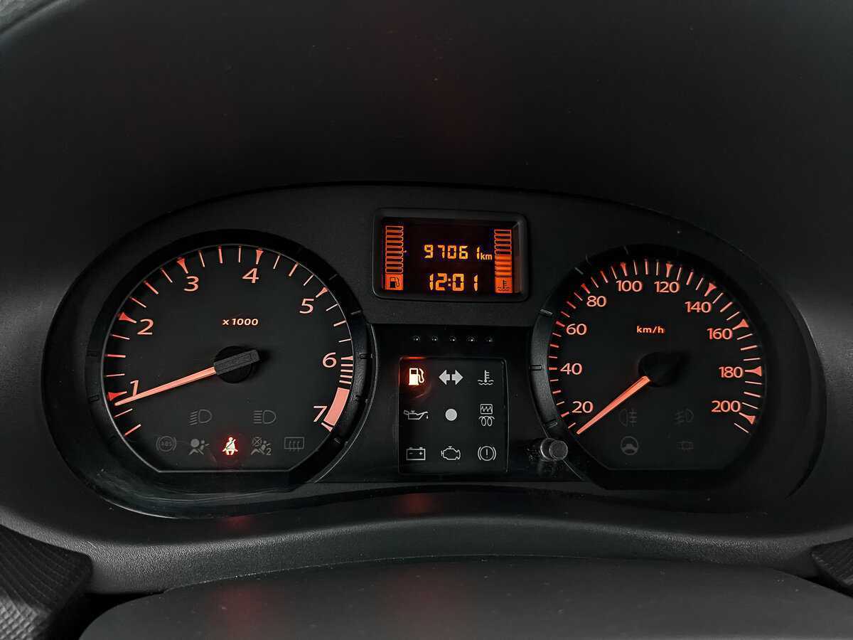 Купить Lada (ВАЗ) Largus с пробегом. Фото: #12