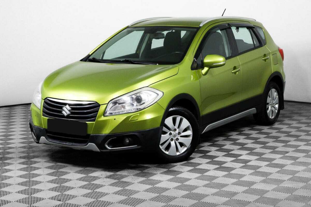 Купить Suzuki SX4 с пробегом. Посмотреть фото