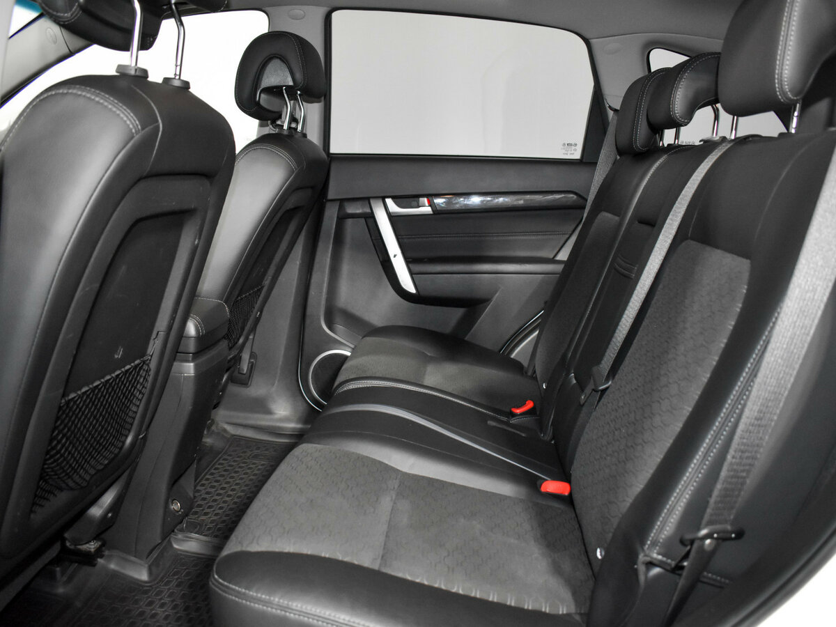 Купить Chevrolet Captiva с пробегом. Фото: #8