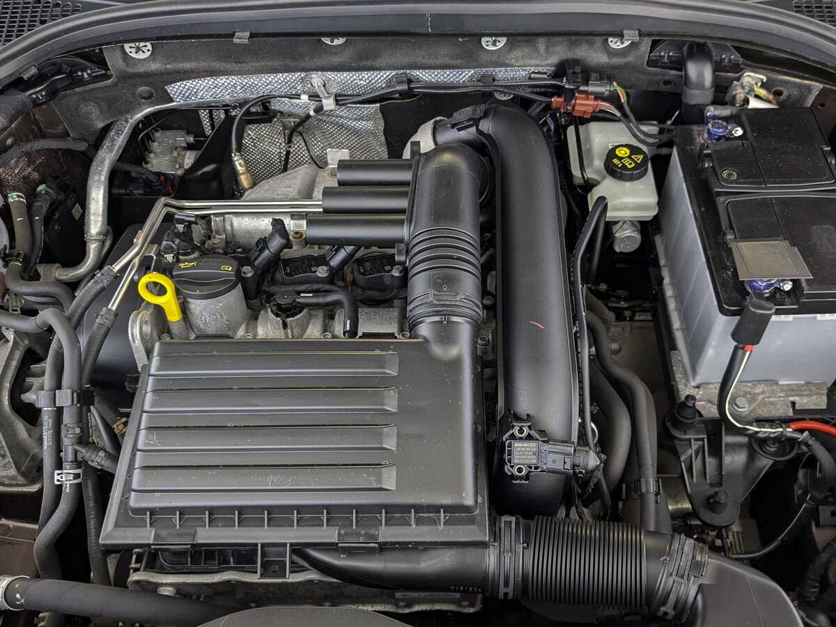 Купить Skoda Octavia с пробегом. Фото: #8