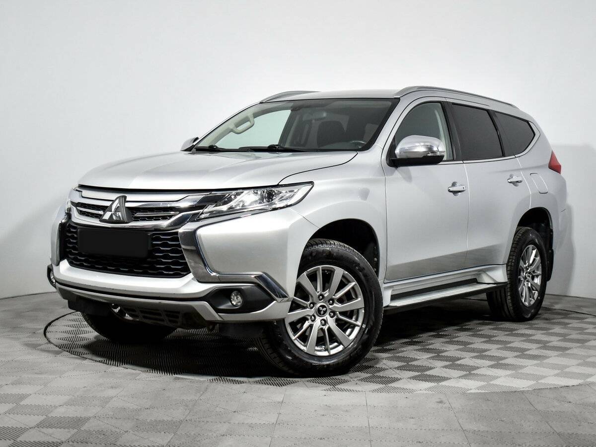 Купить Mitsubishi Pajero Sport с пробегом. Фото: #0