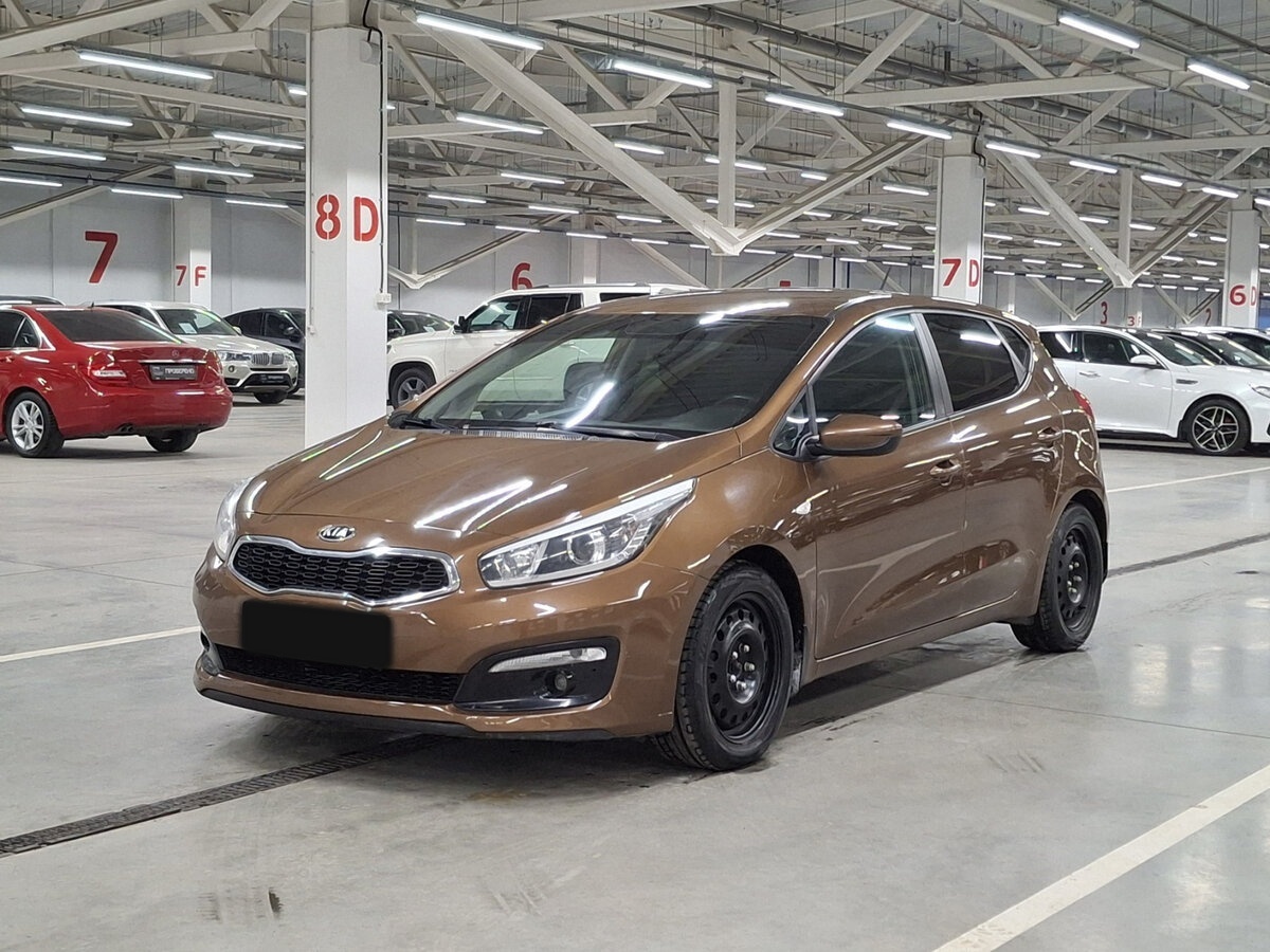 Купить Kia Ceed с пробегом. Посмотреть фото