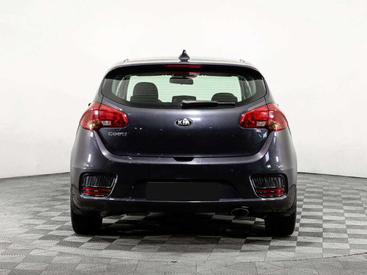 Купить Kia Ceed с пробегом. Фото: #5