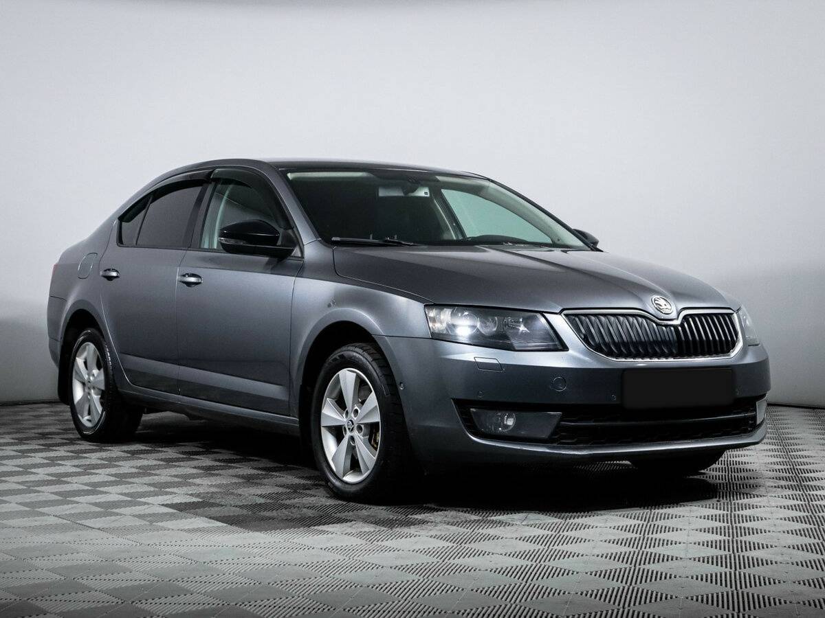 Купить Skoda Octavia с пробегом. Фото: #2