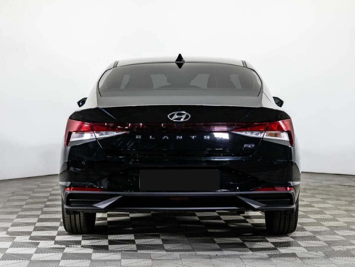 Купить Hyundai Elantra с пробегом. Фото: #5