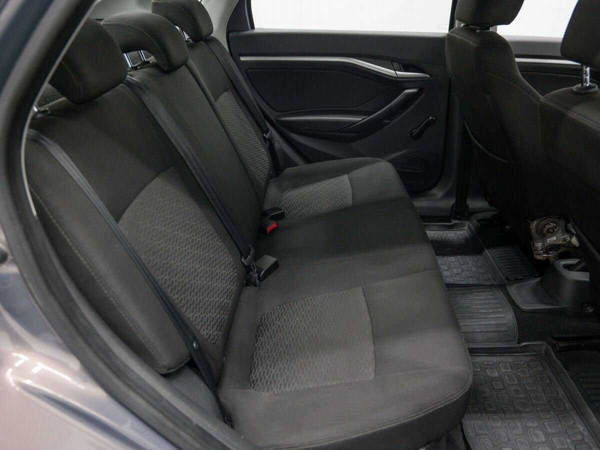 Купить Lada (ВАЗ) Vesta с пробегом. Фото: #8