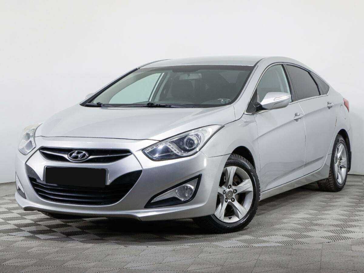 Купить Hyundai i40 с пробегом. Фото: #0