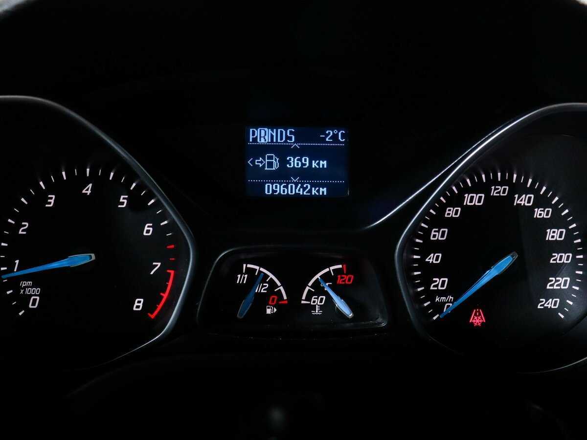 Купить Ford Focus с пробегом. Фото: #7