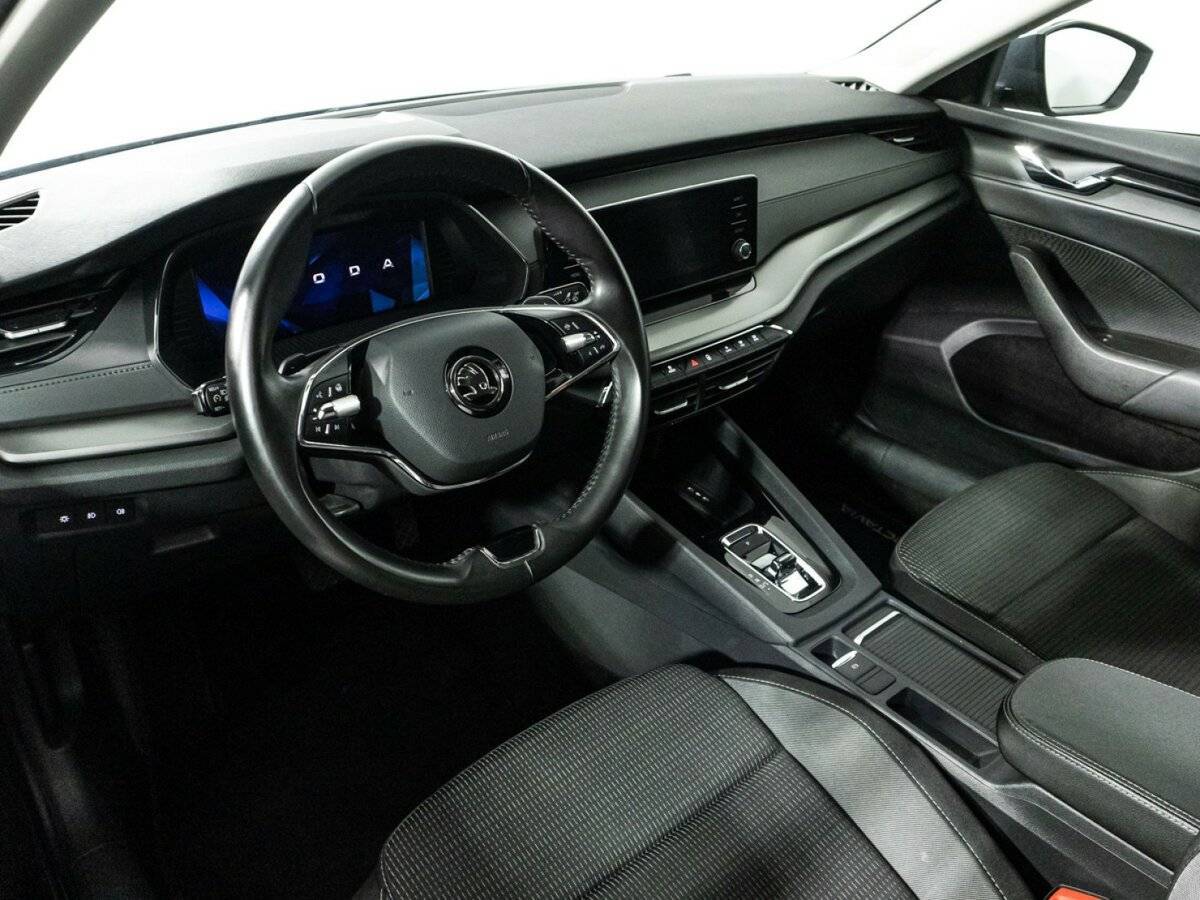 Купить Skoda Octavia с пробегом. Фото: #10