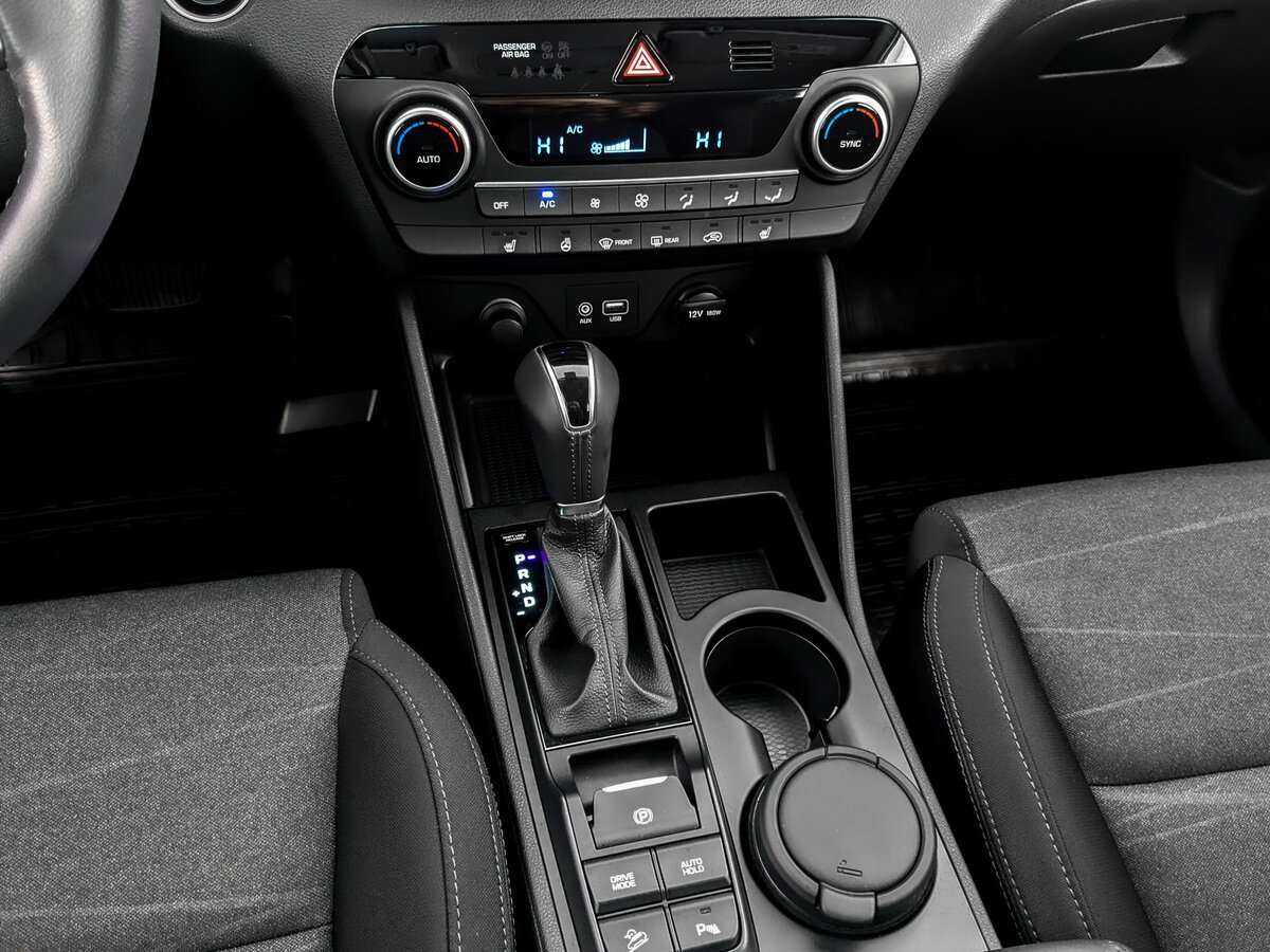 Купить Hyundai Tucson с пробегом. Фото: #20