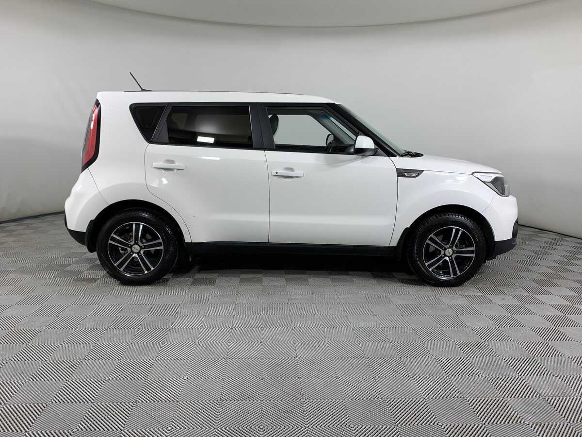 Купить Kia Soul с пробегом. Фото: #3